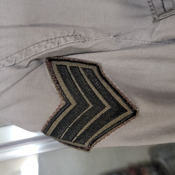 Loft Utility Jacket - Picture 4 of 5